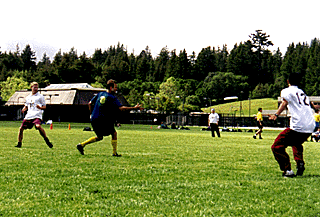 Photo of UCSC ultimate player Tyler McGlashan